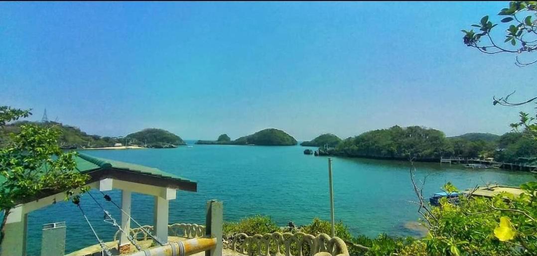 Carribean Transient House Bed & Breakfast Lucap Bagian luar foto