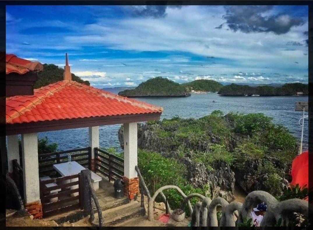Carribean Transient House Bed & Breakfast Lucap Bagian luar foto