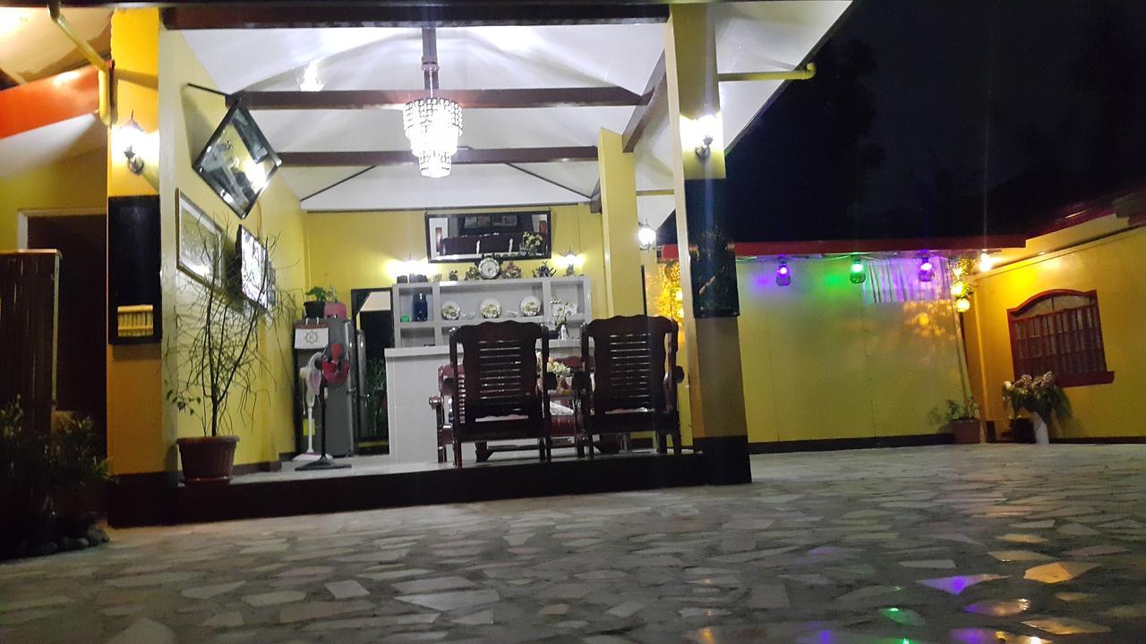 Carribean Transient House Bed & Breakfast Lucap Bagian luar foto