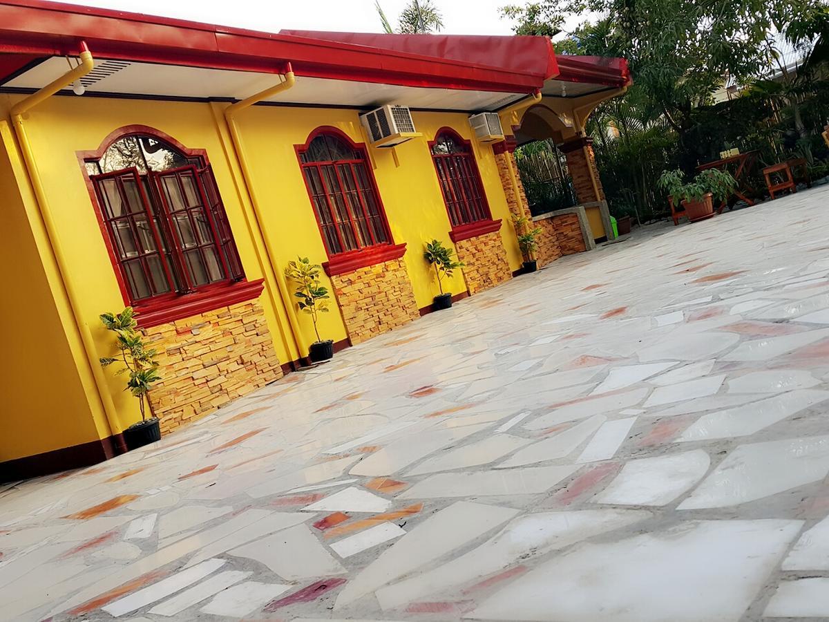 Carribean Transient House Bed & Breakfast Lucap Bagian luar foto
