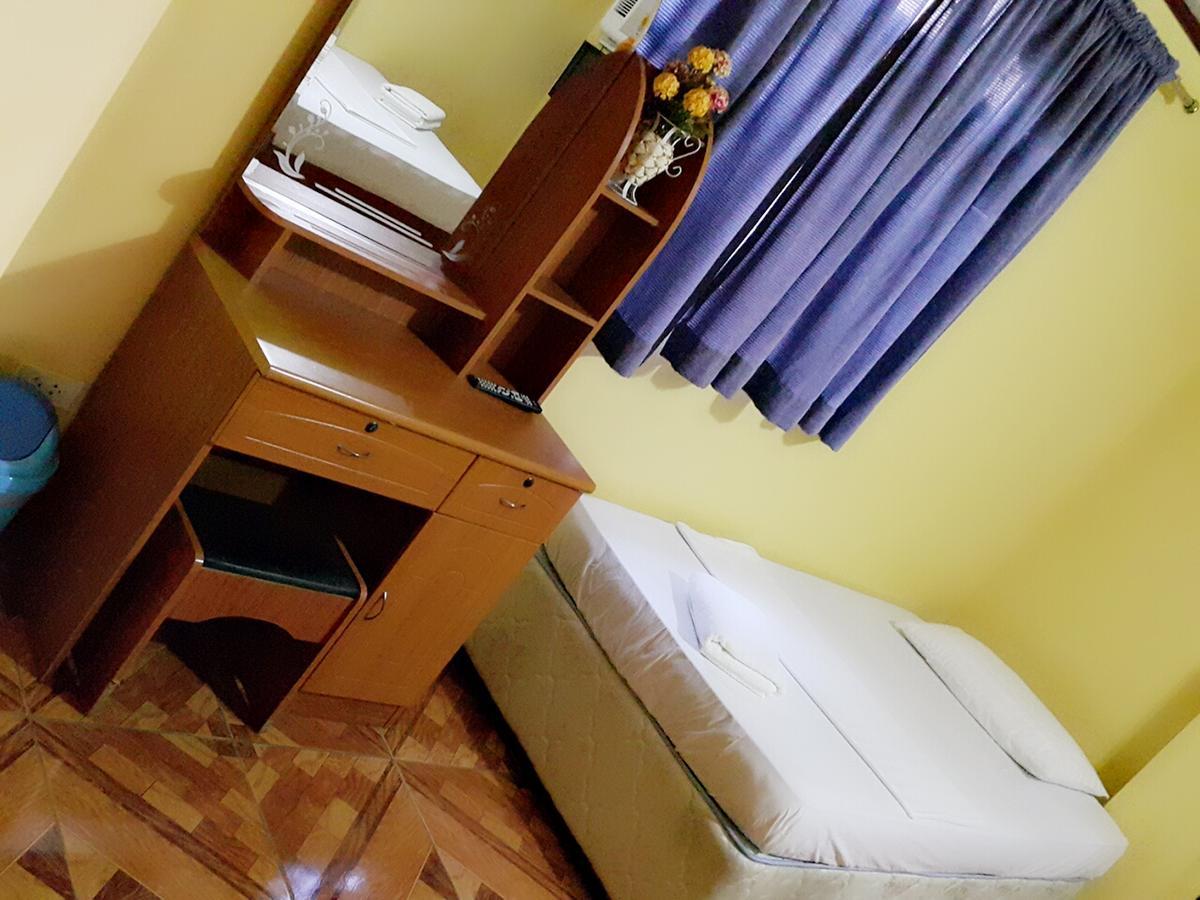 Carribean Transient House Bed & Breakfast Lucap Bagian luar foto