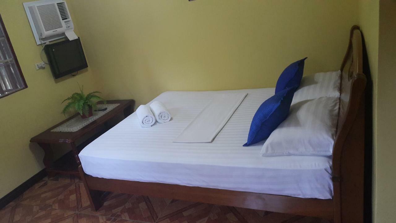 Carribean Transient House Bed & Breakfast Lucap Bagian luar foto